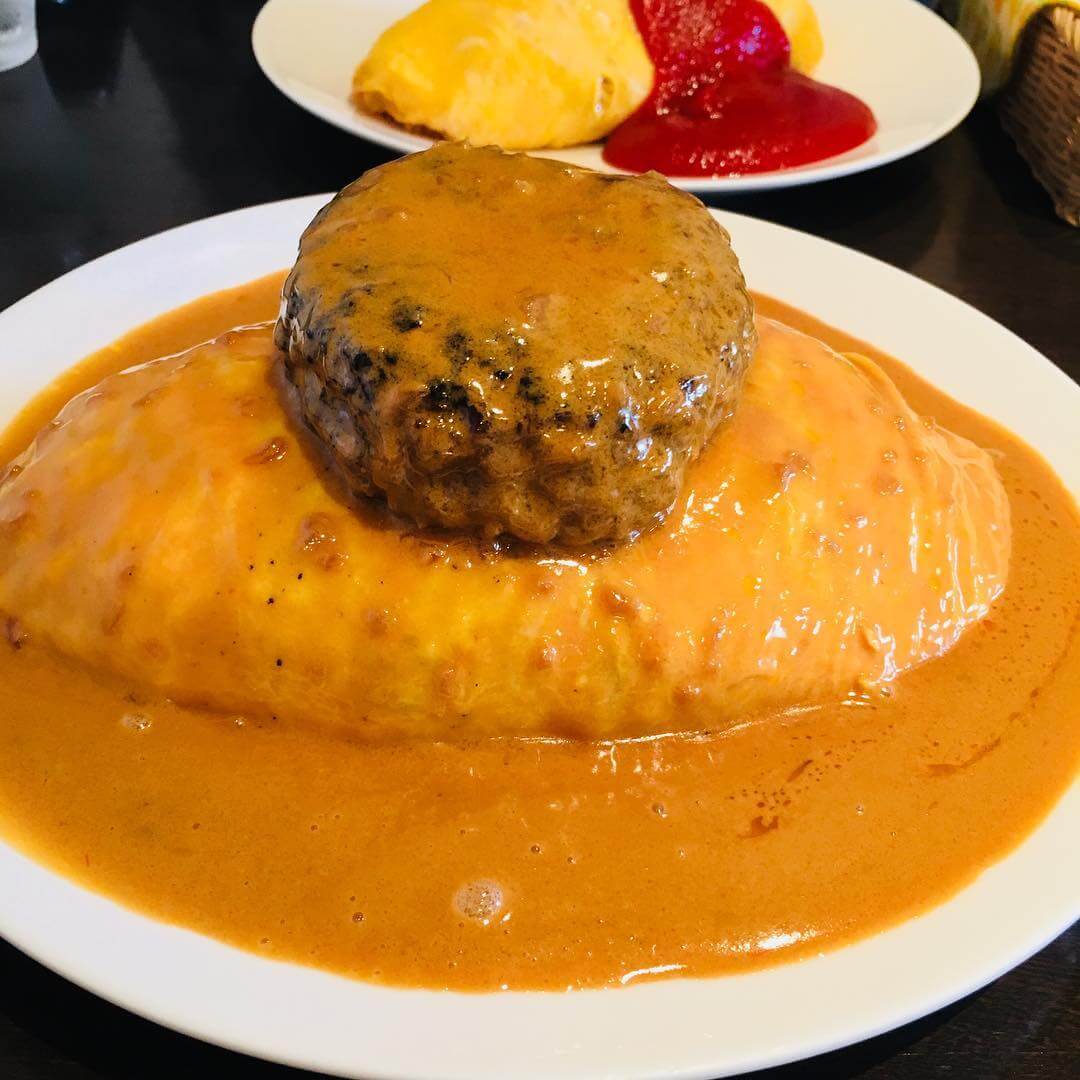高槻市松原町の洋食屋「ジャンジャンブル」の感動オムライスは絶品