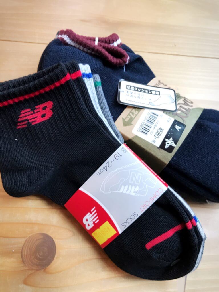 1足58円の衝撃 Copo コポ は高槻センター街の超お得な靴下屋さん みんなのじもと