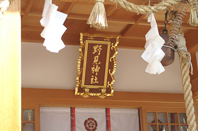 高槻市野見神社で藤島部屋監修の女の子も参加OKわんぱく相撲が開催