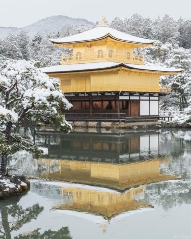 京都観光の定番「金閣寺」四季折々の表情が楽しめる究極の観光スポット