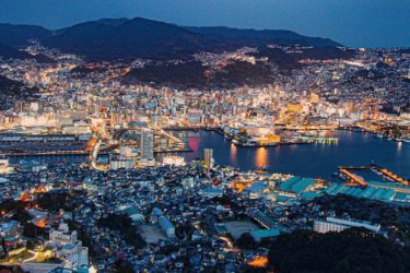 世界三大夜景の長崎県「稲佐山山頂展望台」人生一番の感動がそこに