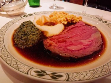 レポート「ロウリーズ・ザ・プライムリブ大阪」ステーキはこう楽しむ