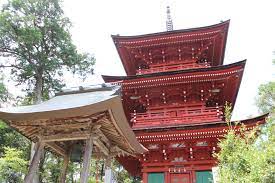 厄除けや開運に御利益あり「柏原八幡宮」は国の重要文化財もある神社